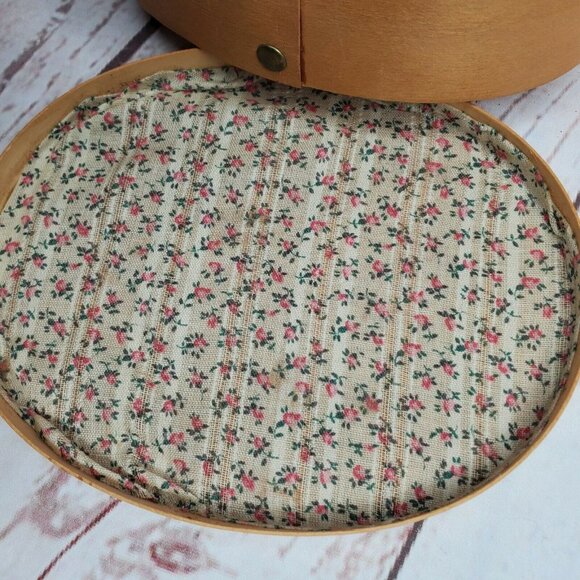 Cat Logo Wooden Storage Box – Stylish, Durable, and Decorative Organizer - Picture 6 of 11